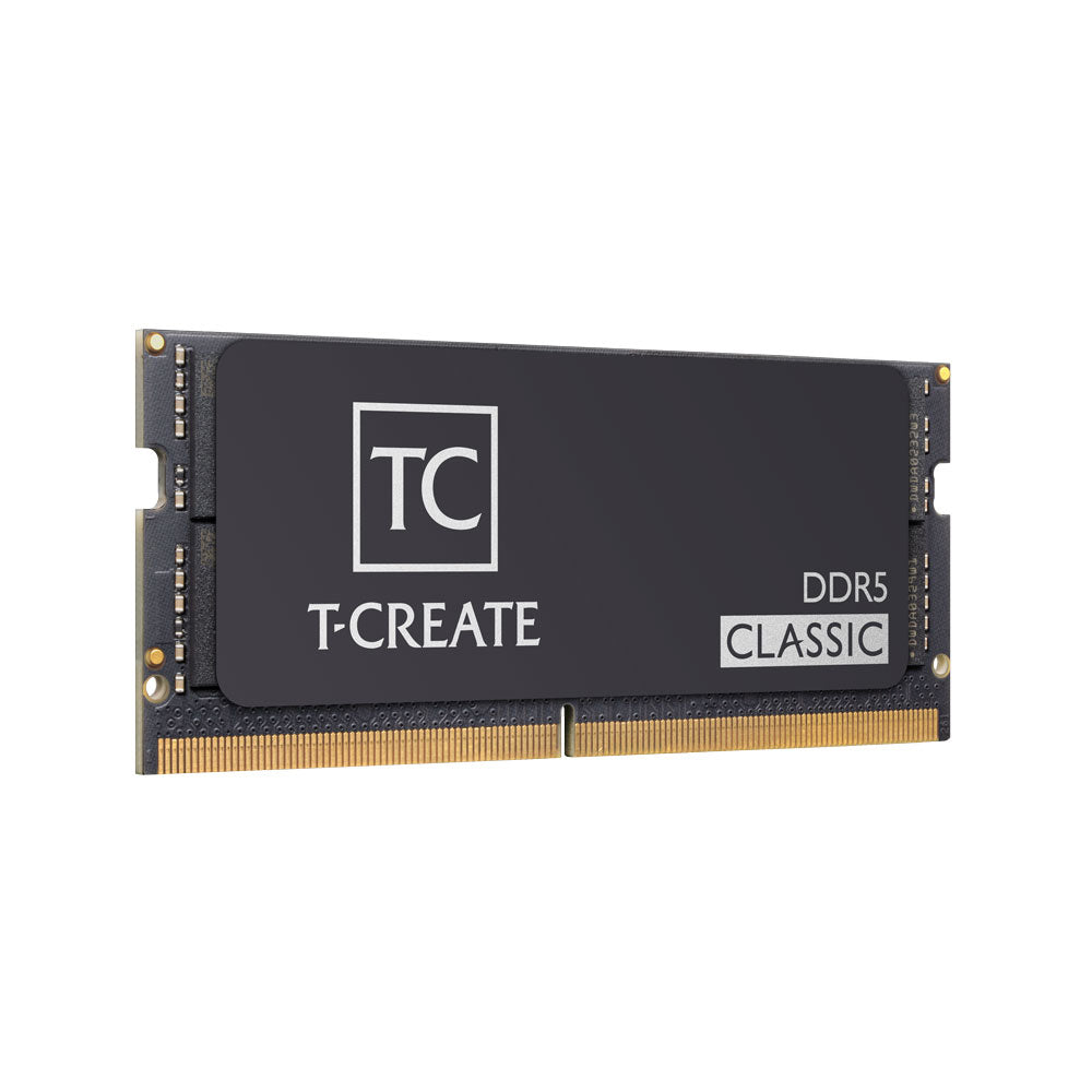 Memoria RAM TEAMGROUP T-CREATE CLASSIC CTCCD516G5600HC46A-S01 16GB DDR5 SO-DIMM negra, perspectiva desde la izquierda