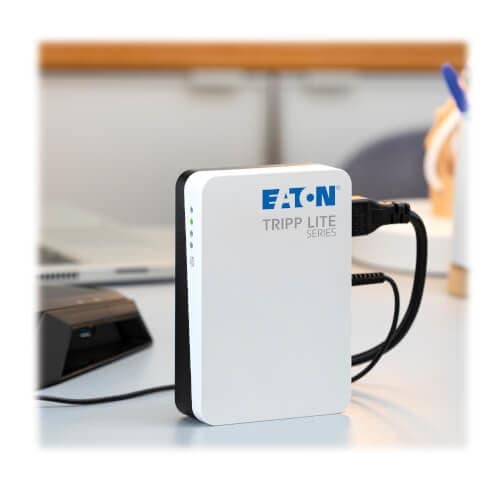 EATON UPS STANDBY TRIPP LITE SERIES BC36ML - 36VA/36W - DE ESCRITORIO - 6HORA(S) RECHARGE - 10.80MINUTO(S) STAND - BY - 120 V AC, 230 V AC ENTRADA - 9 V DC, 12 V DC, 15 V DC, 19 V DC SALIDA BC36ML - SMART BUSINESS