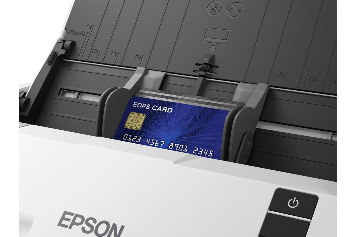 Escáner Epson DS-530X B11B286201 detalle del alimentador con tarjeta de ejemplo