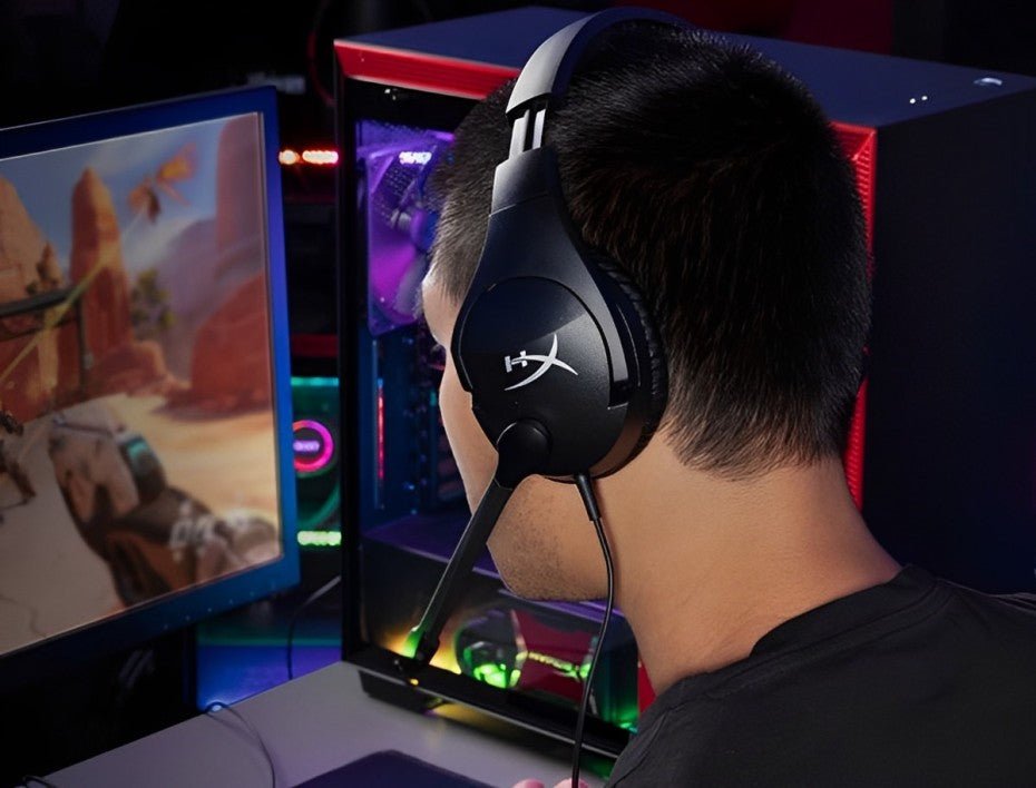 HYPERX CLOUD STINGER – HEADSET GAMING CON DRIVERS 50 MM, GIRATORIO 90°, MICRÓFONO GIRATORIO MUTE Y MEMORIA FOAM, ULTRA - LIGERO (275 G) 4P5L7AAABL - SMART BUSINESS