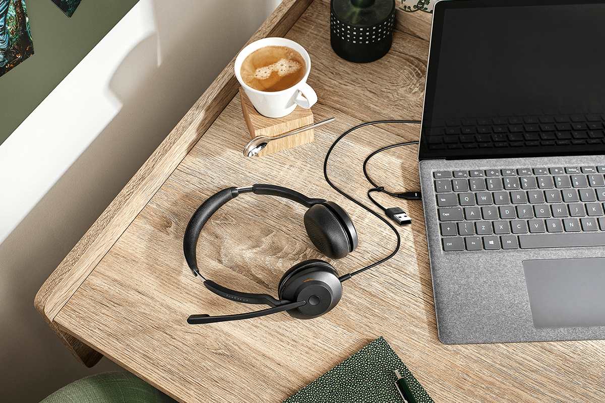 Jabra Evolve2 30 SE Audífonos USB - C Stereo – Sonido Profesional, Comodidad y Rendimiento para Trabajo Eficiente en Oficina y Home Office de Jabra | first_variant_option_1 — Envío inmediato