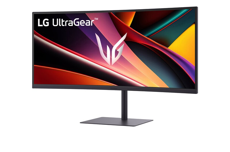 LG UltraGear G6 34G630A monitor curvo vista frontal izquierda