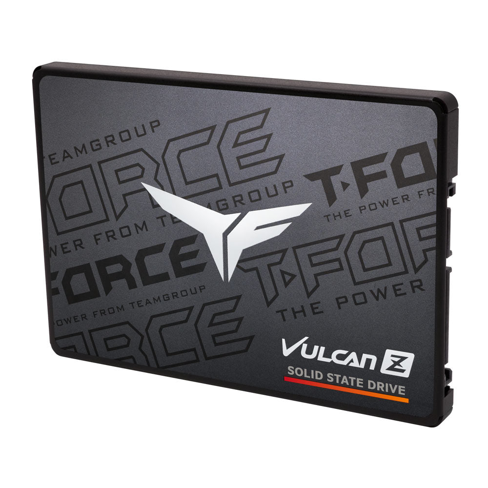 SSD TEAMGROUP T-FORCE VULCAN Z 2TB T253TZ002T0C101, negro, perspectiva frontal con lateral derecho